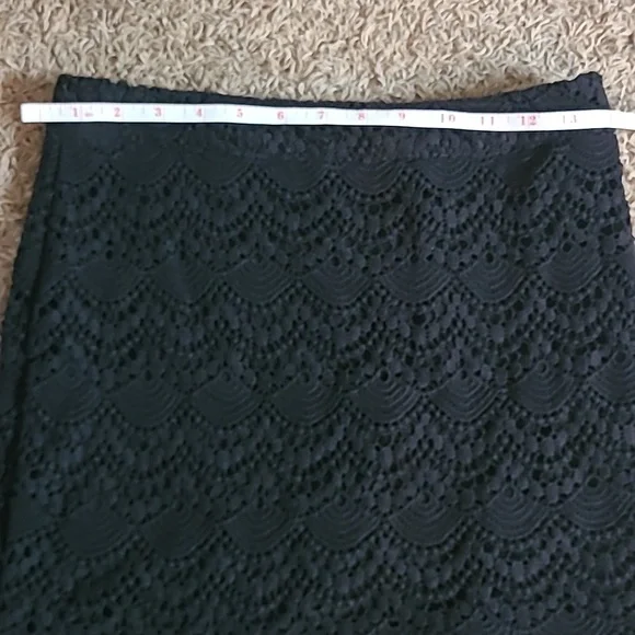 Love 21 Black Crochet Skirt Size Small - Picture 4 of 8
